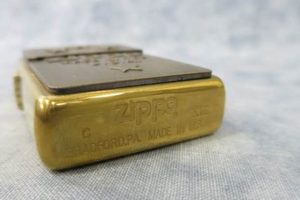 Vintage 1997 Brass Zippo: A Collector's Gamble? |