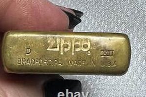 Vintage 1996 Brass Zippo King Queen Jack Lighter |