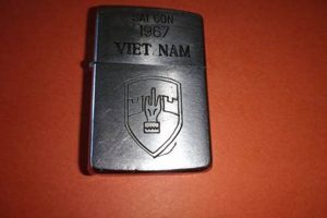 Vintage 1967 Saigon Zippo Lighter: Silver Case |