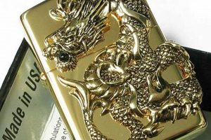 0372-1000 Zippo Dragon Gold 10 |