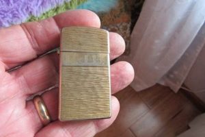 Vintage Gold Monogramed Zippo |